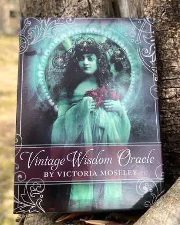 ?Vintage Wisdom Oracle ?